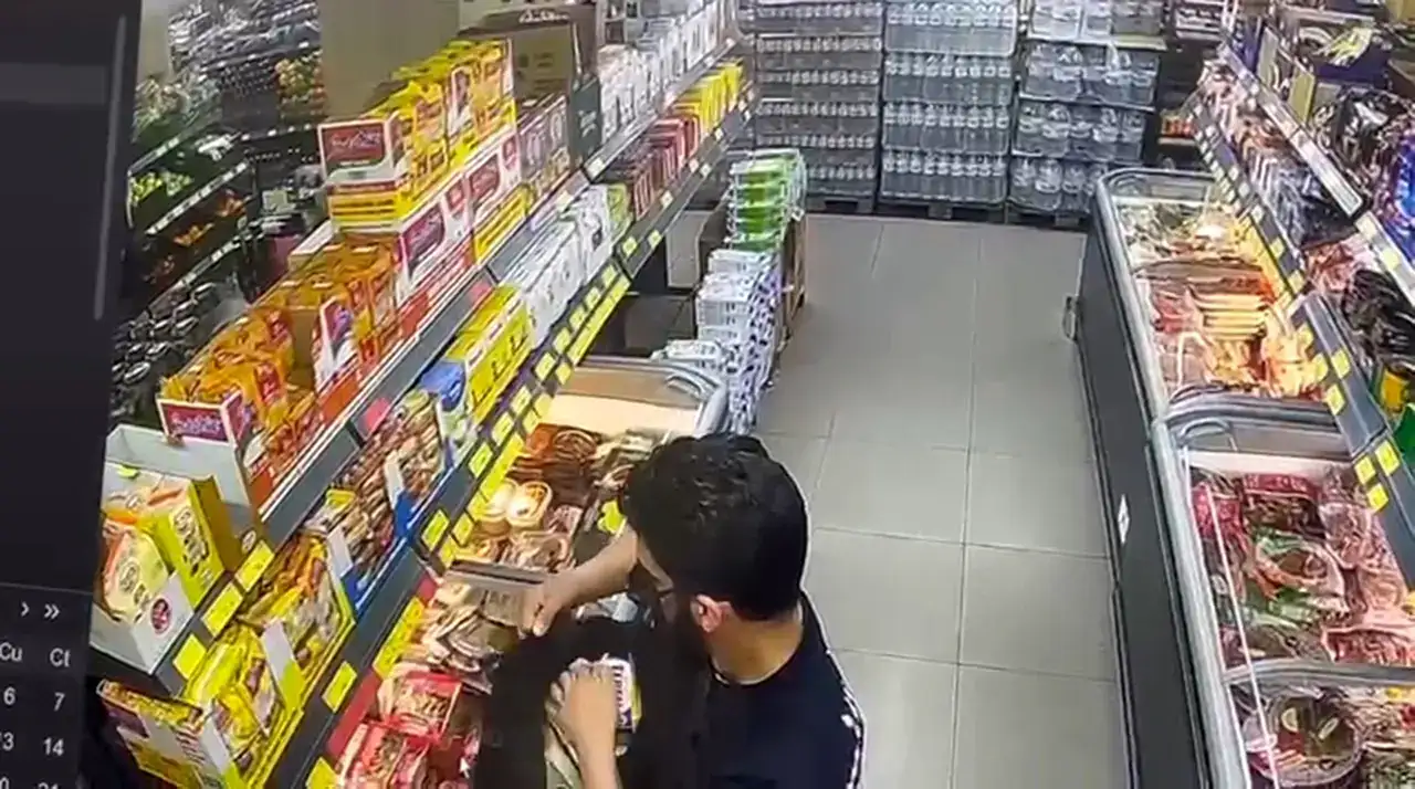 manavgatta-marketlerdeki-seri-hirsizlik-anlari-kayit-altinda