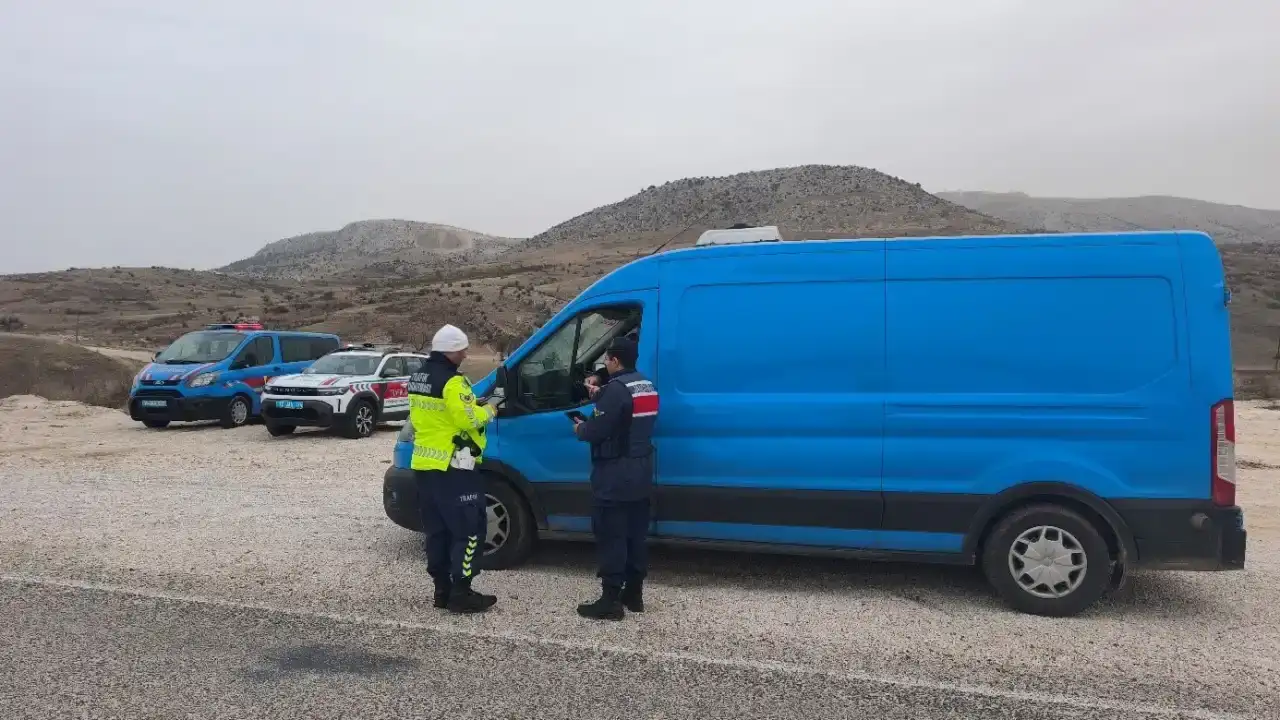 burdurda-8-bin-personel-sahaya-iniyor