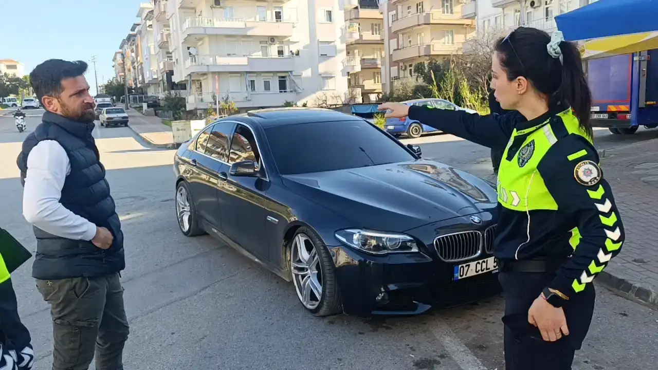 manavgat-gune-kazalarla-basladi