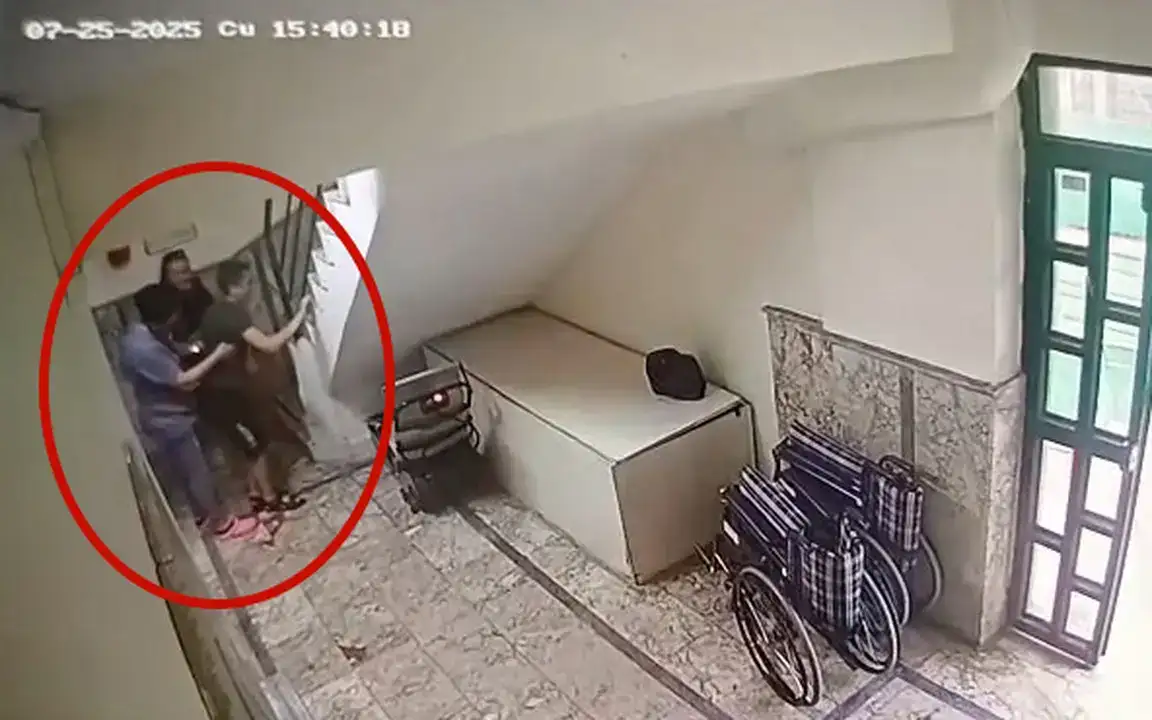 antalyada-otizmli-gencin-kalca-kirigi-skandali-goruntuler-ortaya-cikti