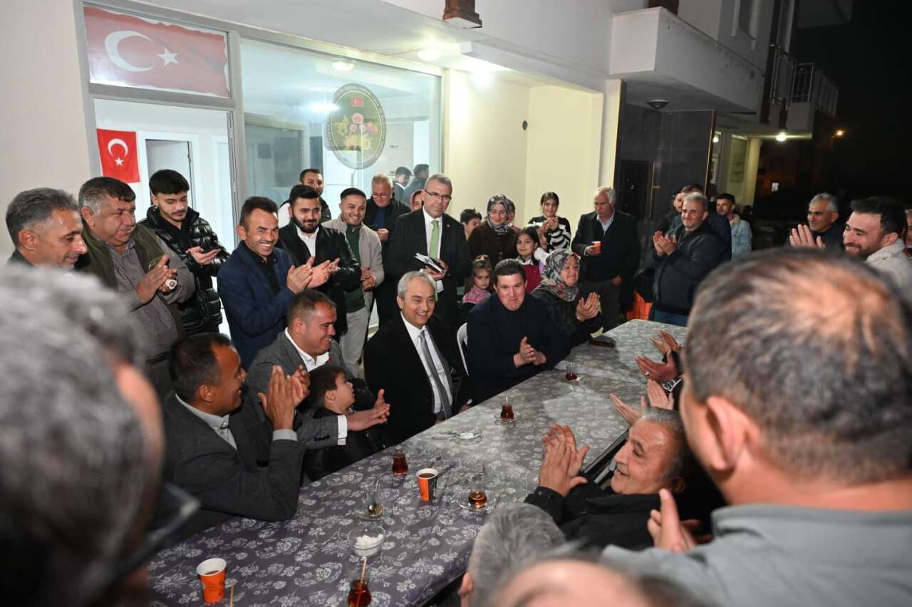 birlik-ve-beraberlik-sofrasi-kepez-sakinleri-ayni-sofrada-bulustu