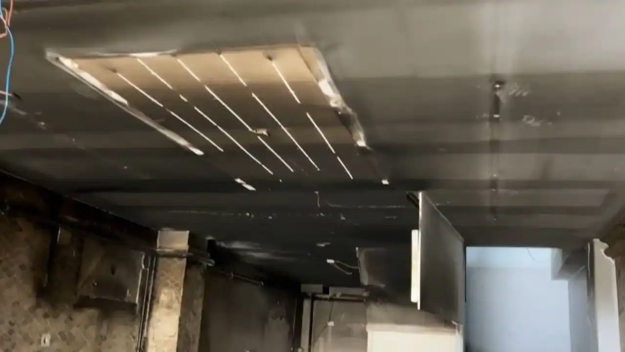 4-yillik-kiraci-arkasinda-enkaz-birakti