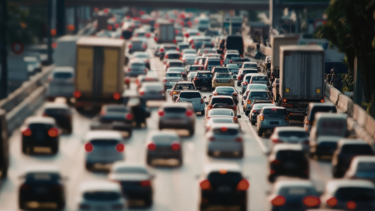 antalya-yollarinda-rekor-sayi-trafikteki-arac-sayisi-belli-oldu