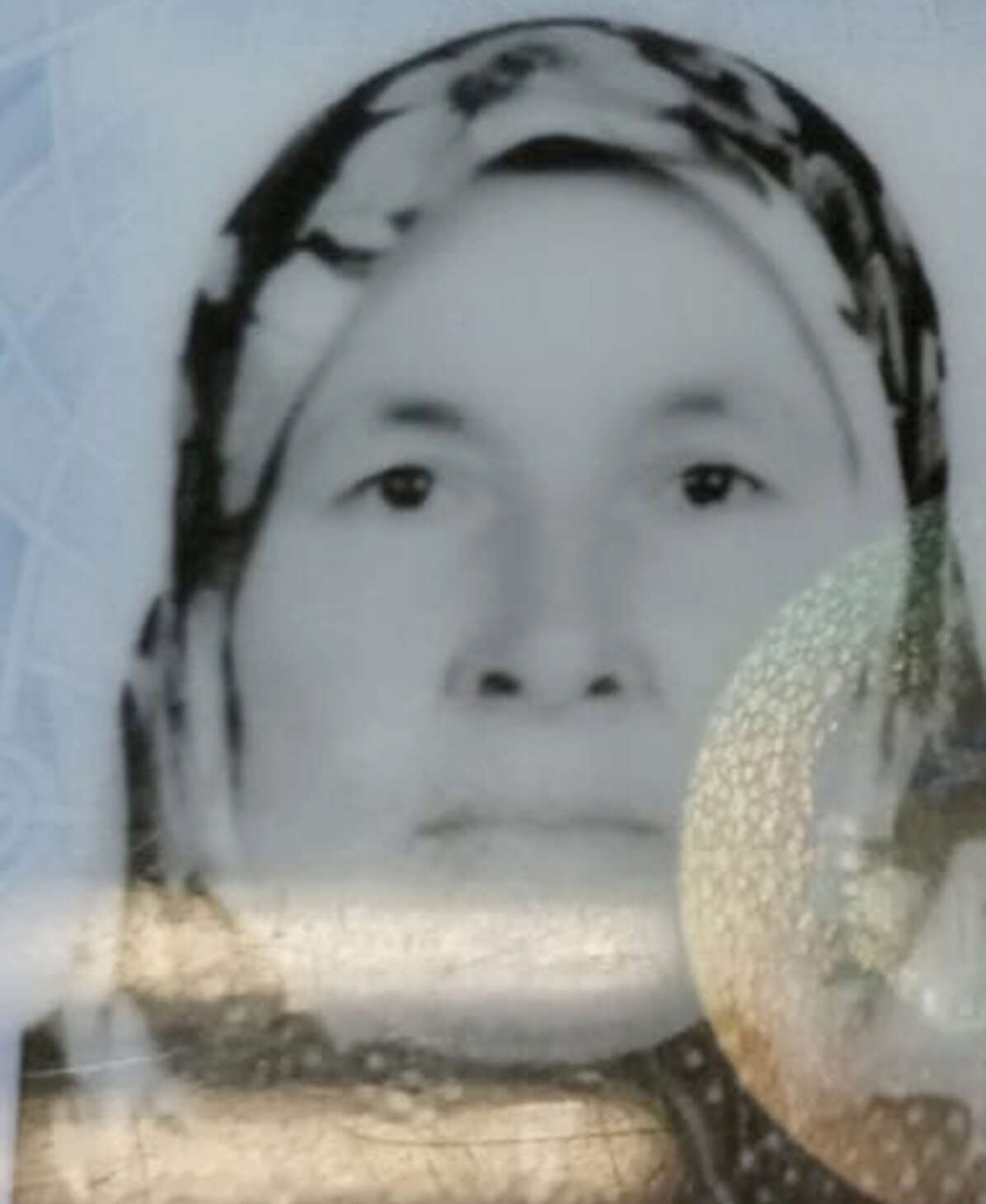 serikte-kamyonet-kasasindan-dusen-kadin-hayatini-kaybetti-2