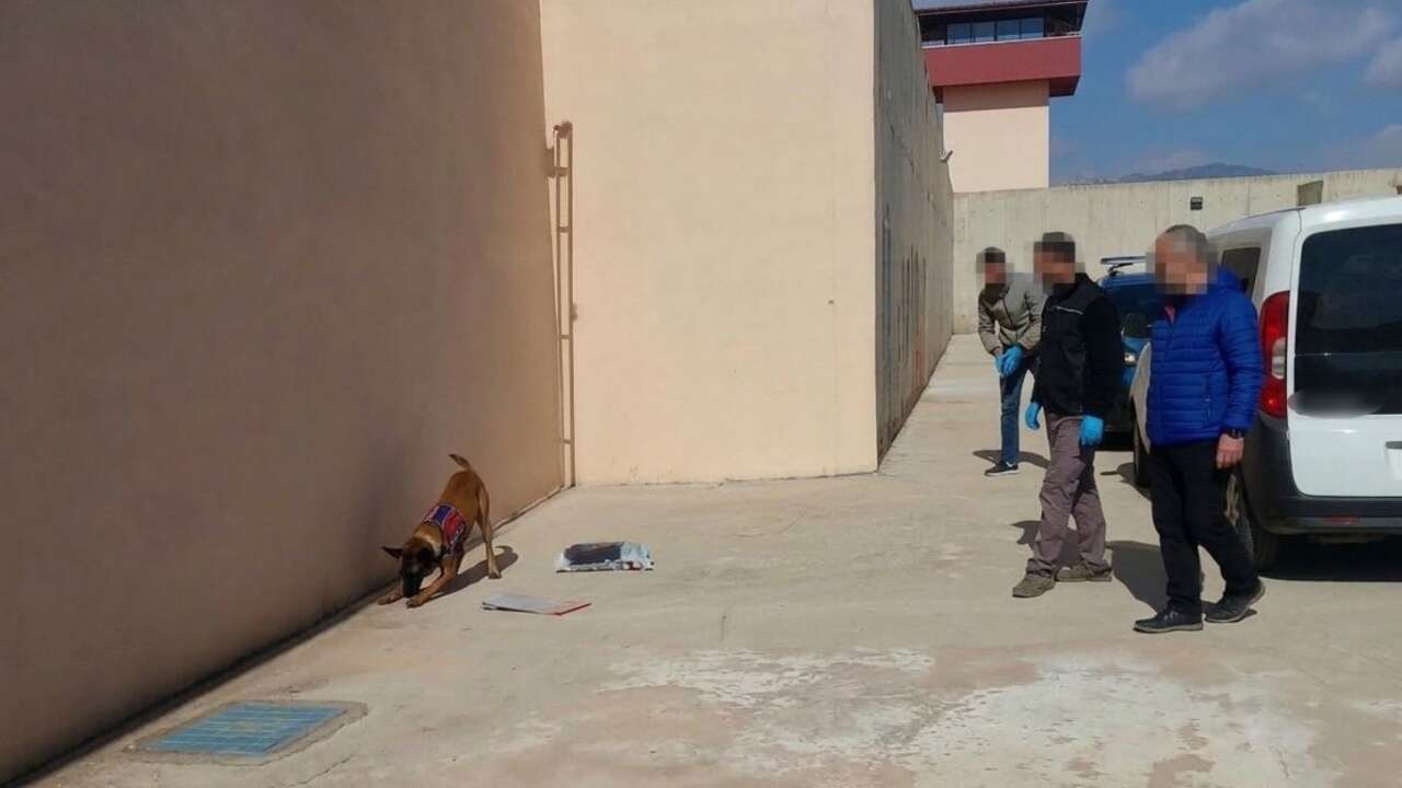 elmali-cezaevinde-operasyon-14-tutuklama