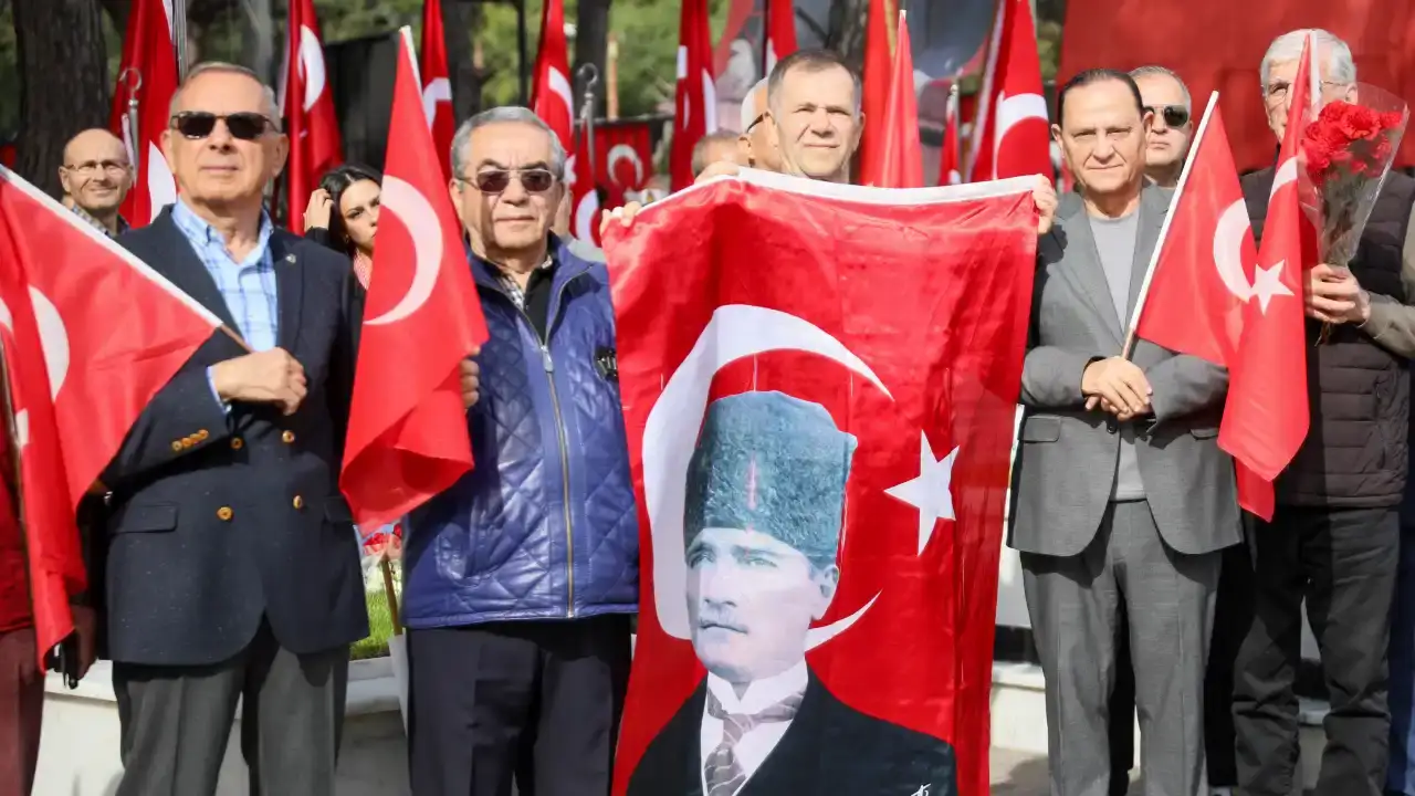 antalyada-18-mart-sehitleri-dualarla-anildi