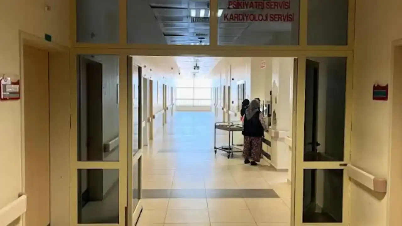 serik-devlet-hastanesinde-saglik-calisanlarina-saldiri