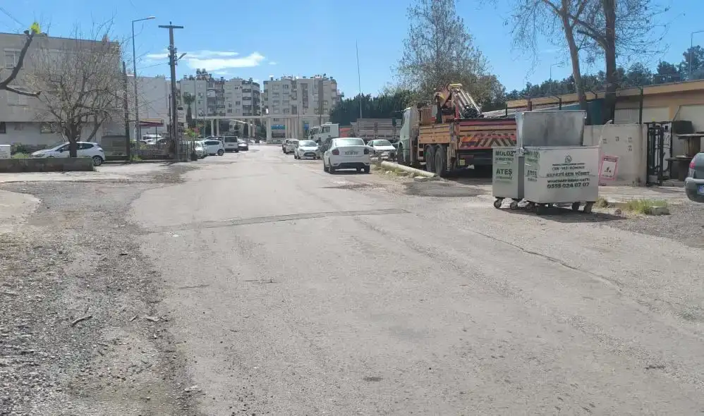 antalyada-20-yasindaki-genc-motosiklet-kazasinda-hayatini-kaybetti