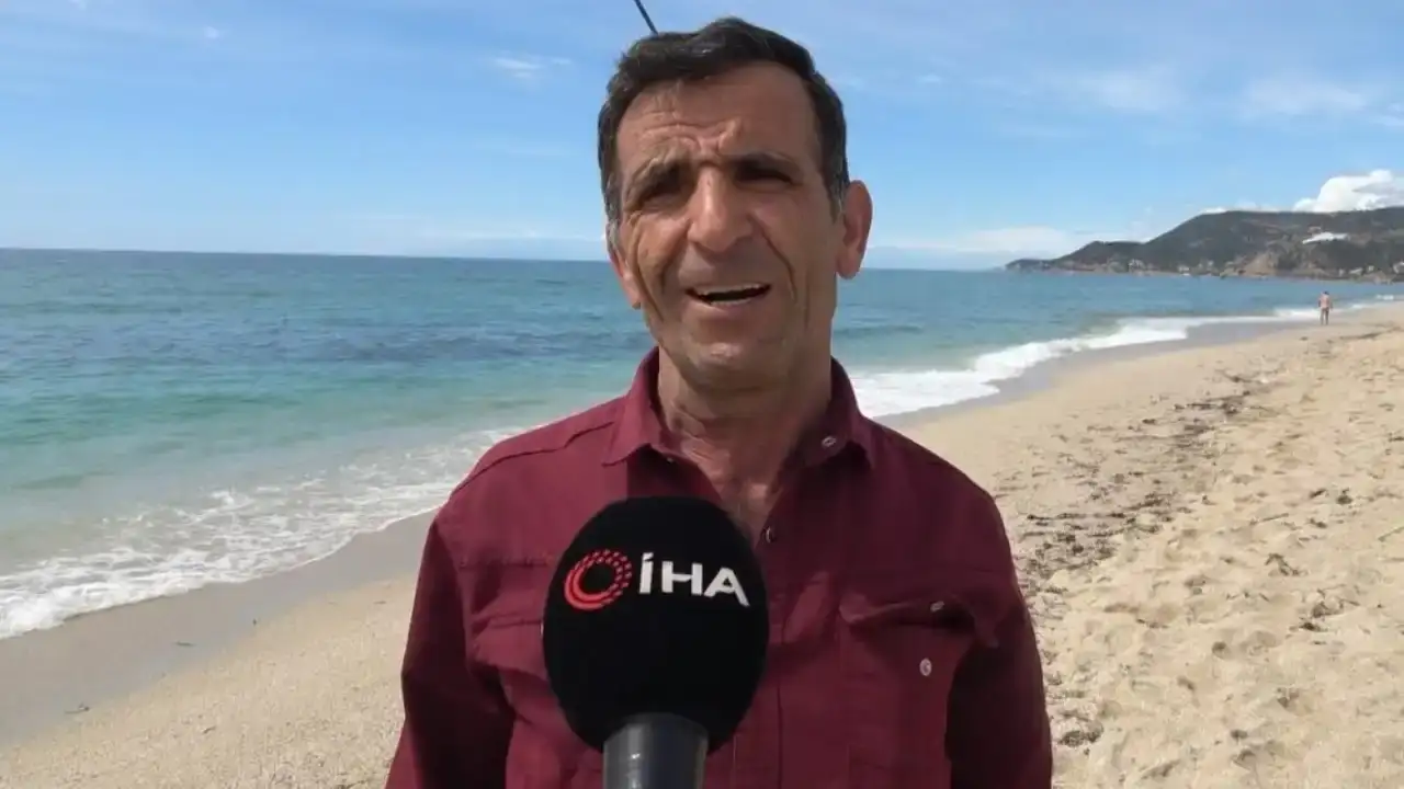 bayram-oncesi-alanya-sahilleri-hareketlendi-kleopatra-plaji-doldu