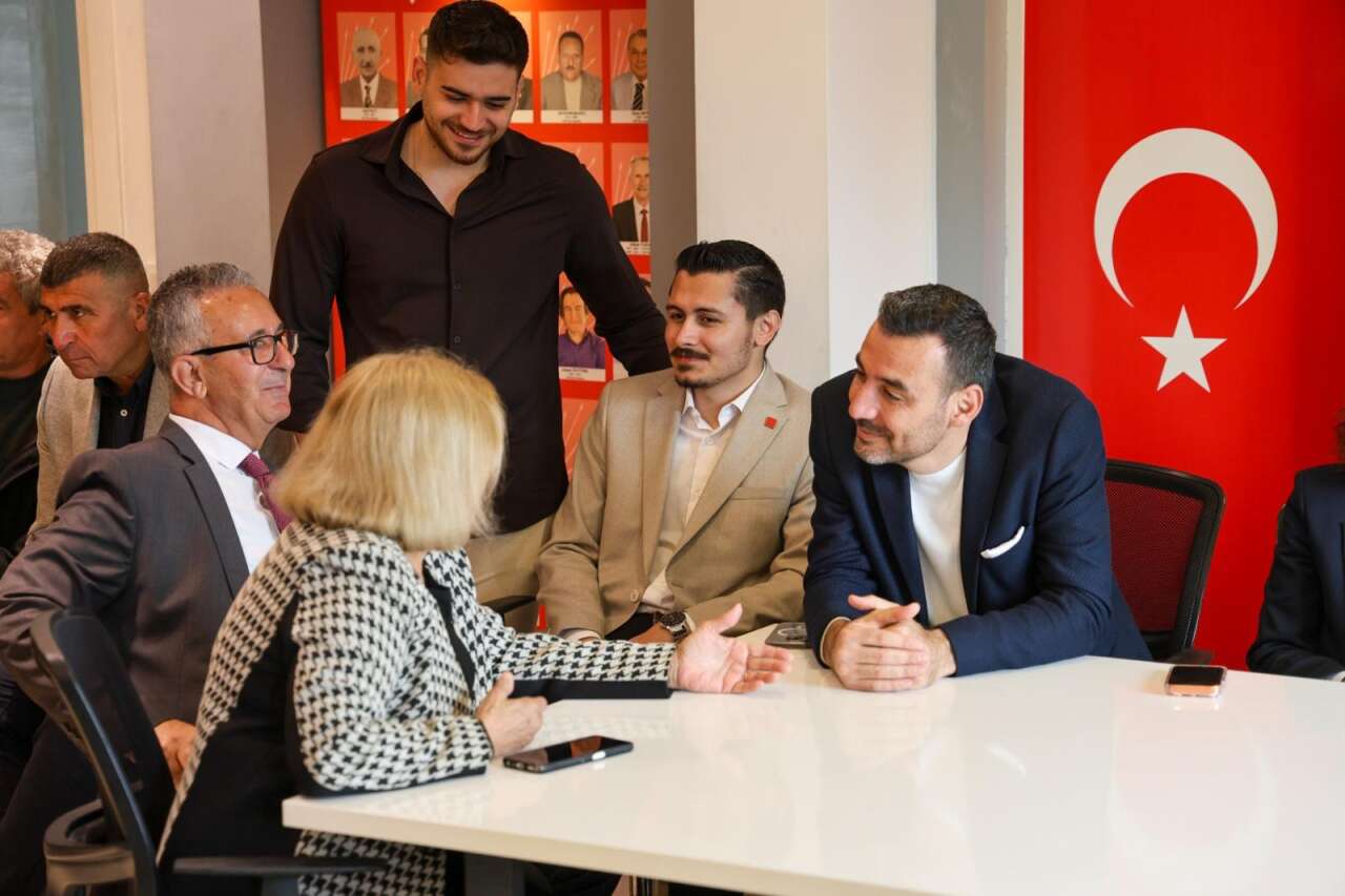 bayramlasmada-birlik-ruzgari-manavgatta-bayram-bulusmasi