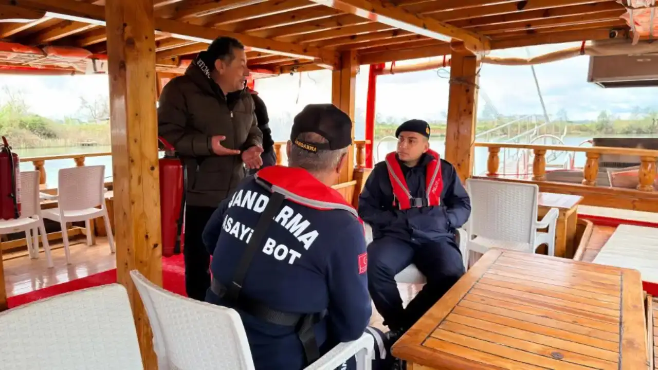 manavgatta-jandarmadan-bayramda-deniz-ve-irmaklarda-denetim-artti