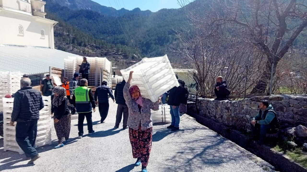 antalyada-unutulmaya-yuz-tutmus-gelenek-yeniden-geliyor