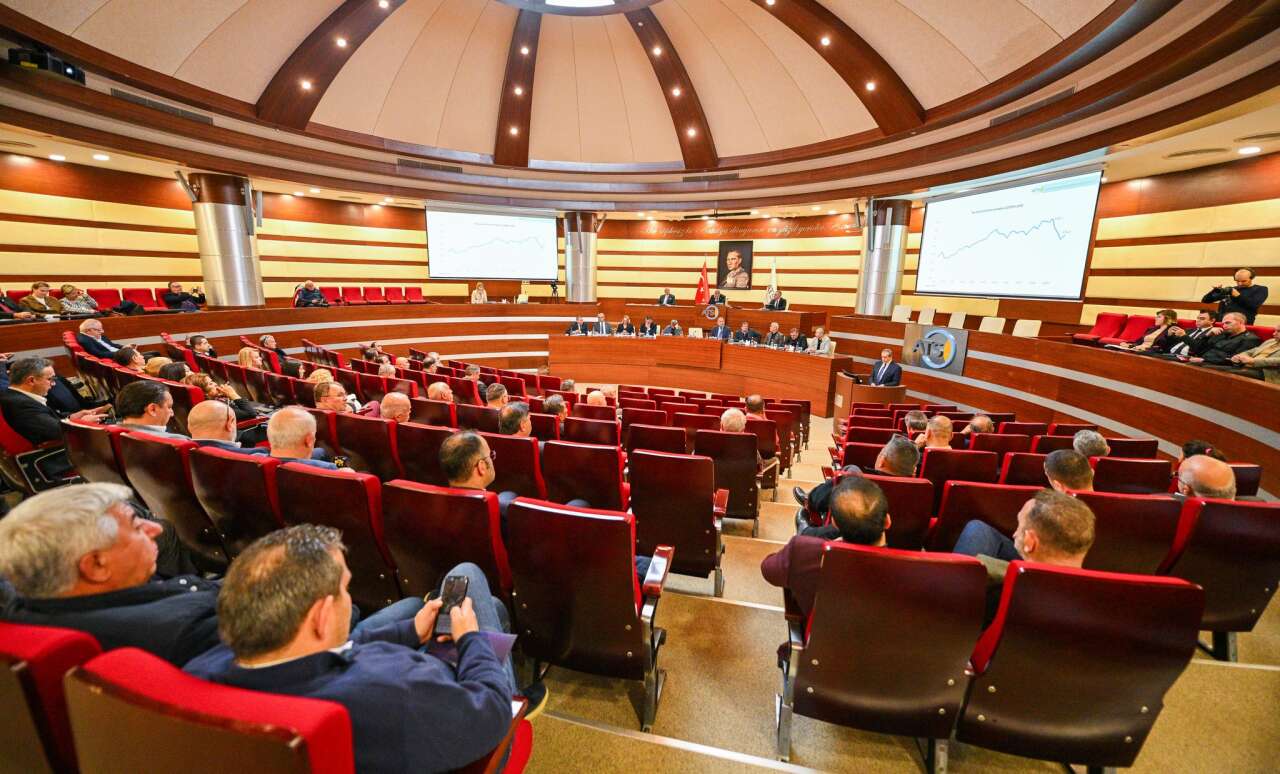 antalyada-tarim-kuculdu-turizm-tehlikede