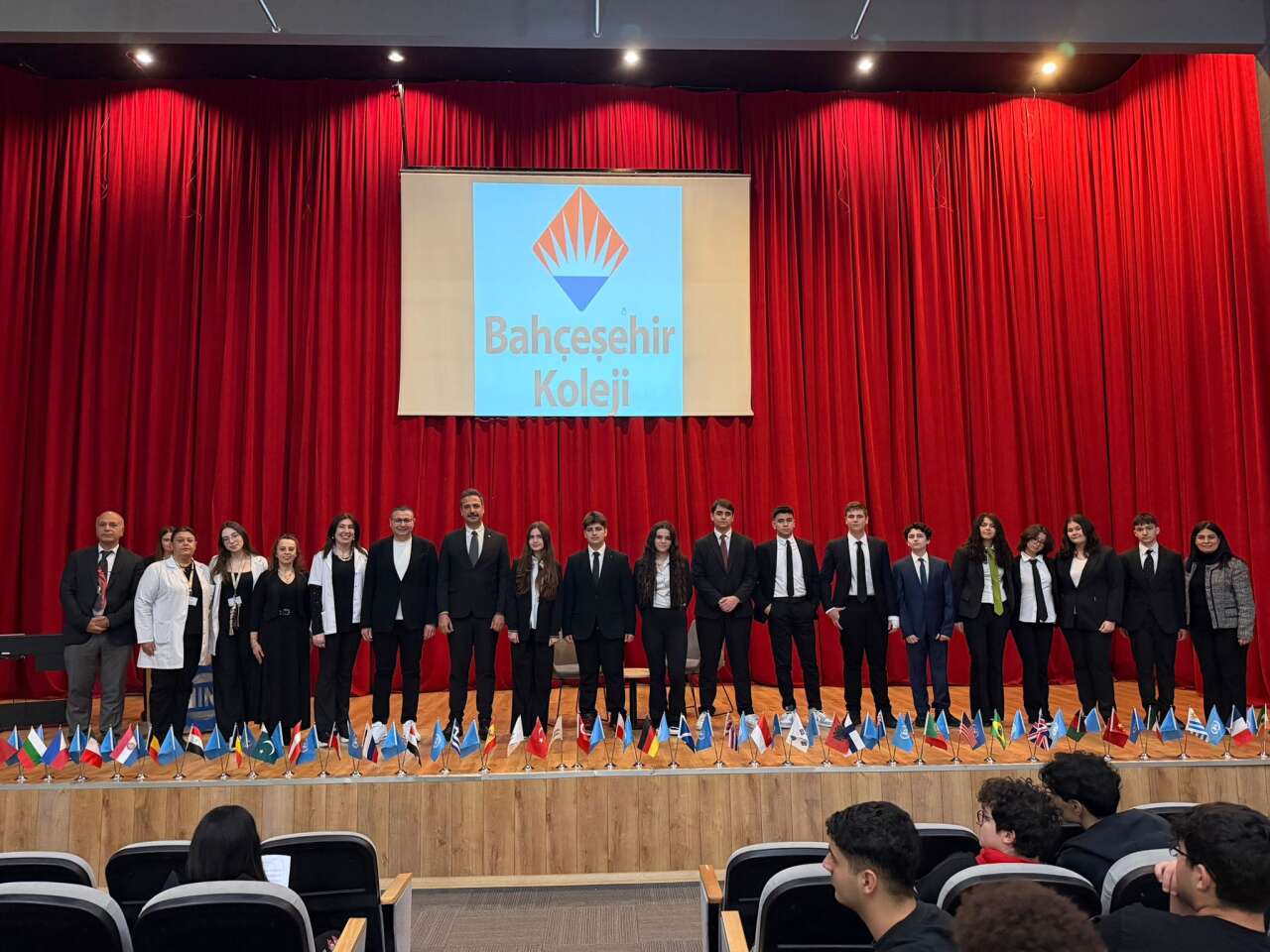 120d6899-5832-49ff-b447-13f6dcbb3275