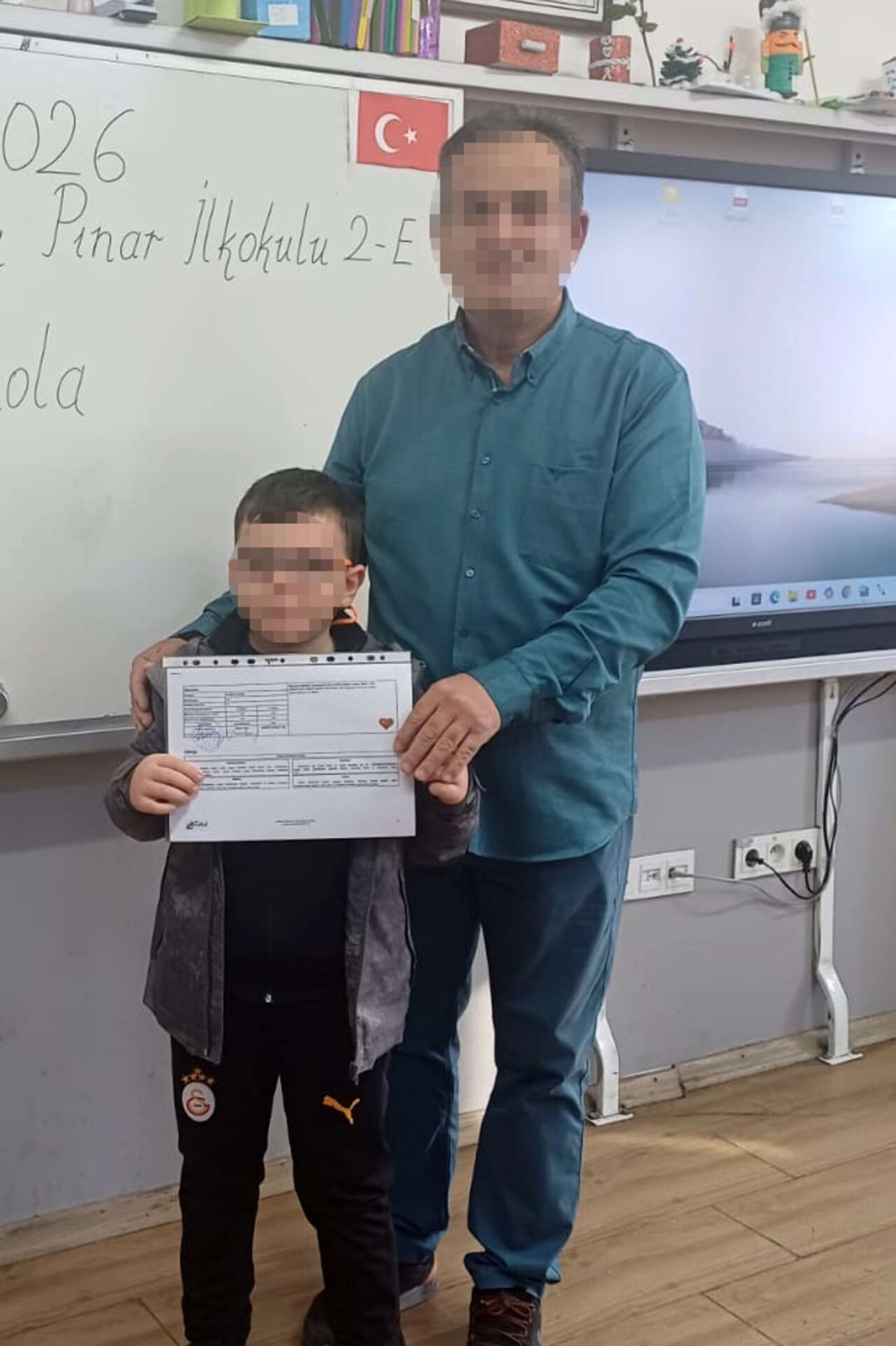 antalyada-ogretmen-iddiasi-veliden-darp-sikayeti