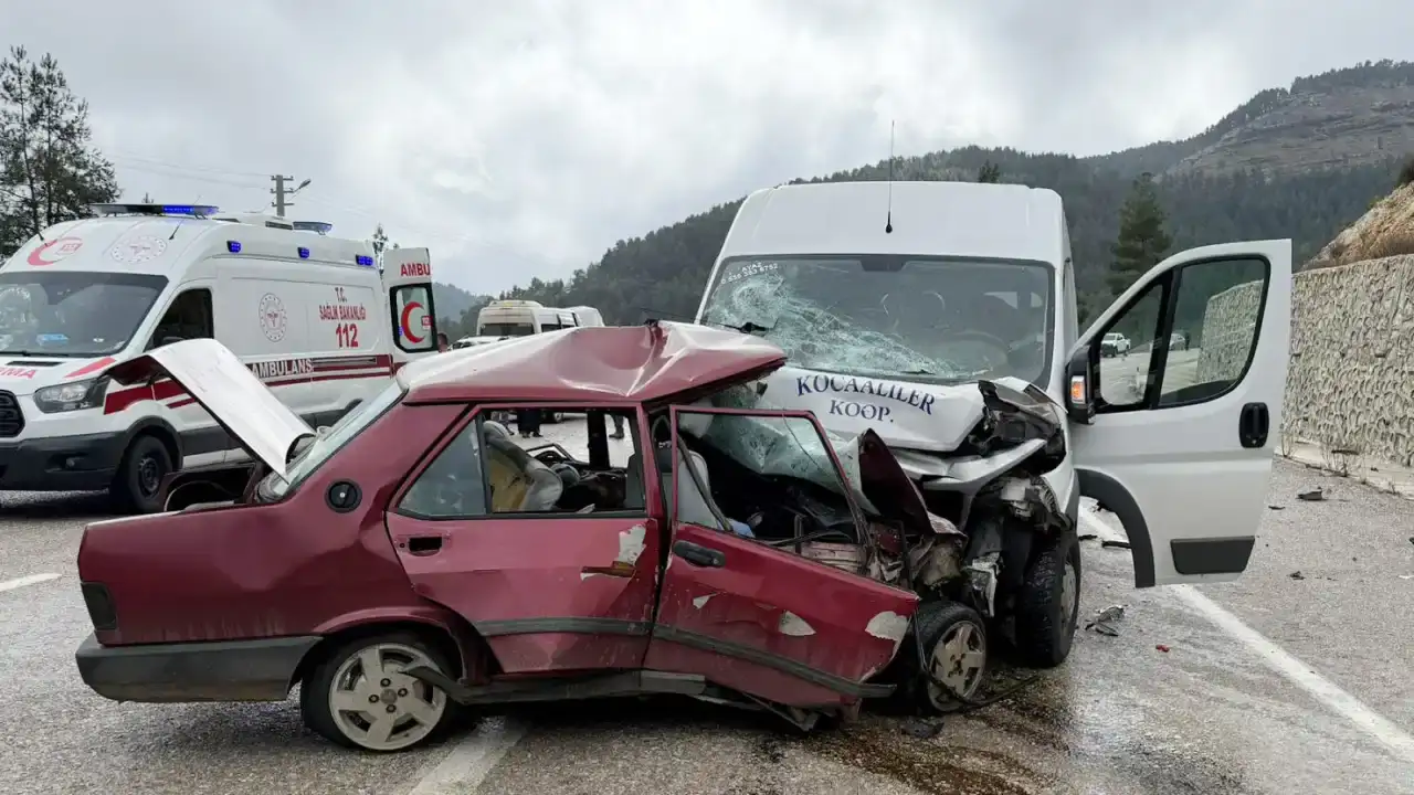 turkiyenin-yol-karnesi-ortaya-cikti-2-ayda-231-olumlu