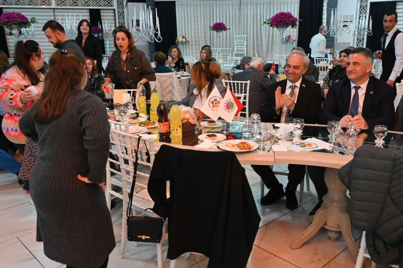 kepezde-sevgi-dolu-bulusma