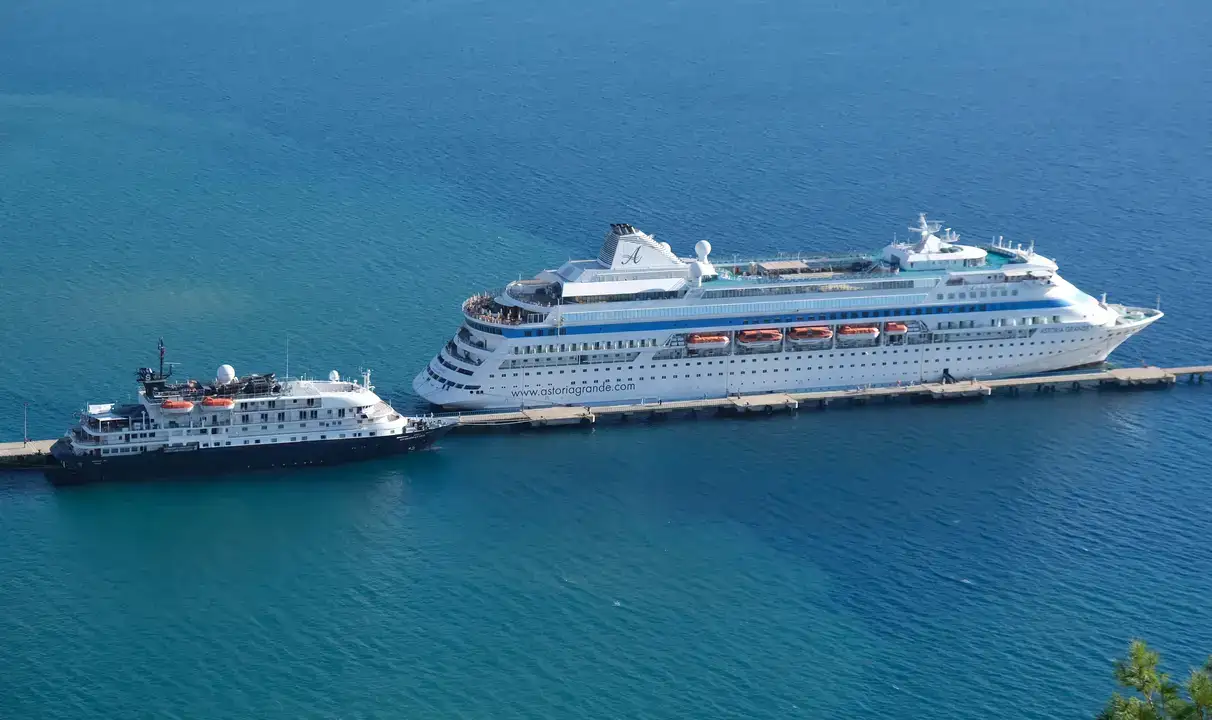 kruvaziyer-turizminde-rekor-yili-sinyali-2-ayda-52-bin-yolcu