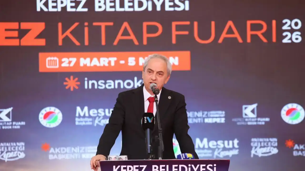 kepez-kitap-fuari-insan-okur-mottosuyla-kapilarini-acti