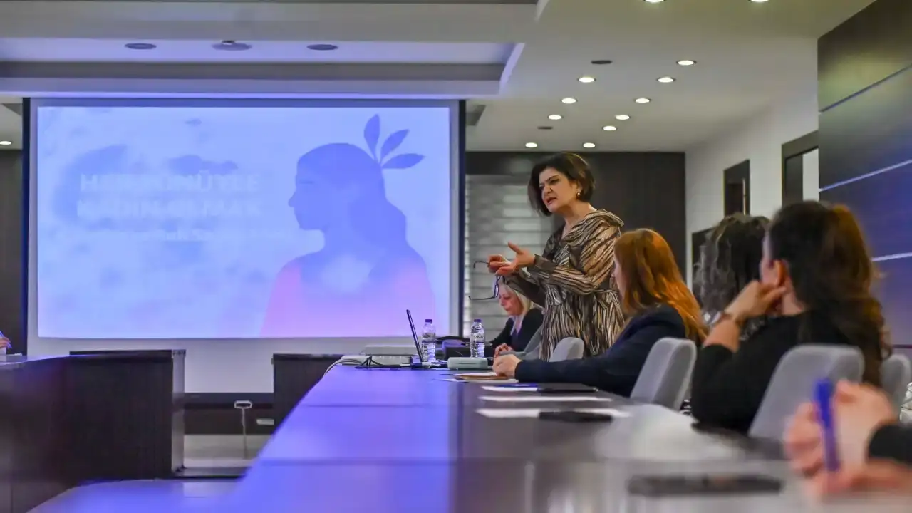 muratpasada-kadin-personeline-hak-egitimi