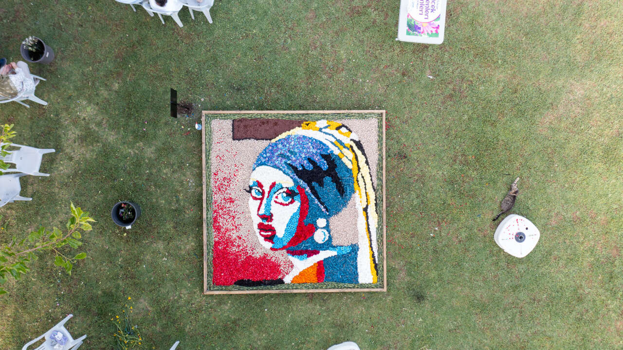 muratpasada-cicekten-sanat-basliyor