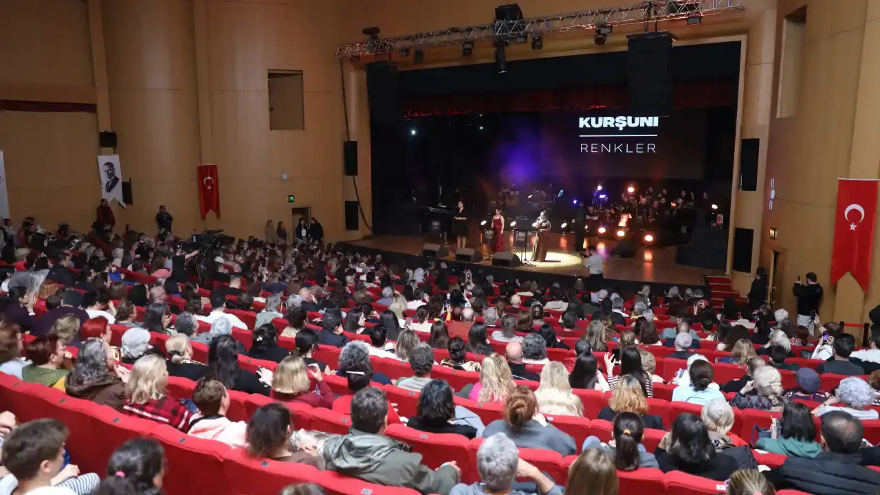 antalyada-sezen-aksu-ruzgari-yasandi