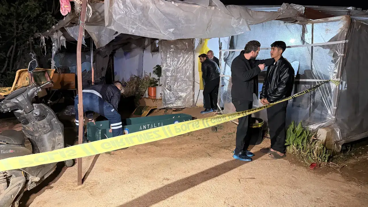 kepezde-dehset-evi-genc-kadin-gogsunden-vurulmus-halde-bulundu