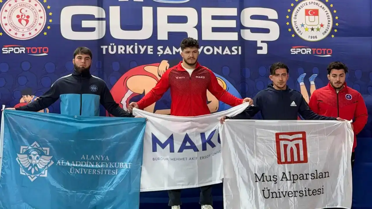 alku-ogrencisi-aidamir-ibavov-turkiye-ikincisi-oldu