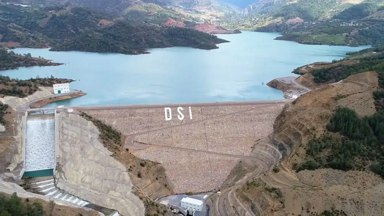 dsi-genel-muduru-paylasti-antalyada-232-su-projesi-hayata-gecirildi