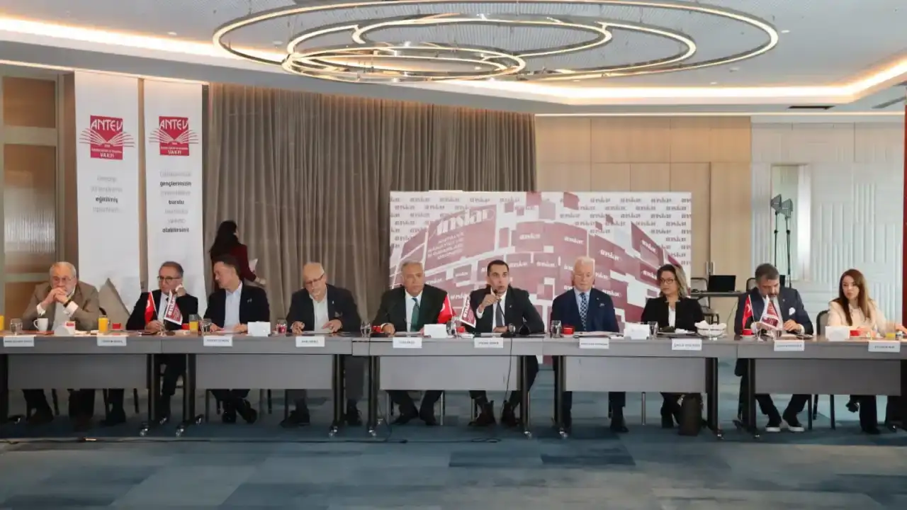 ansiaddan-cop31-cikisi-antalya-icin-bu-bir-reklam-degil-gelecek-meselesidir