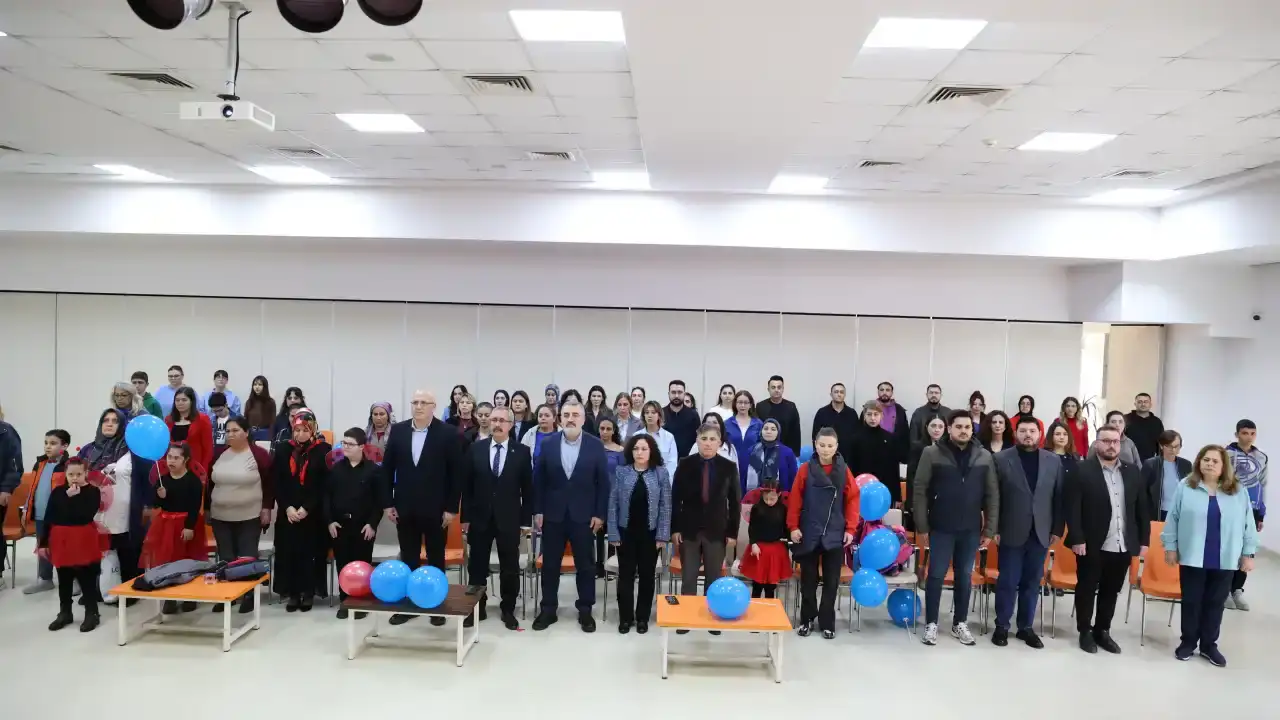 antalya-buyuksehirden-otizm-farkindalik-gununde-anlamli-etkinlik