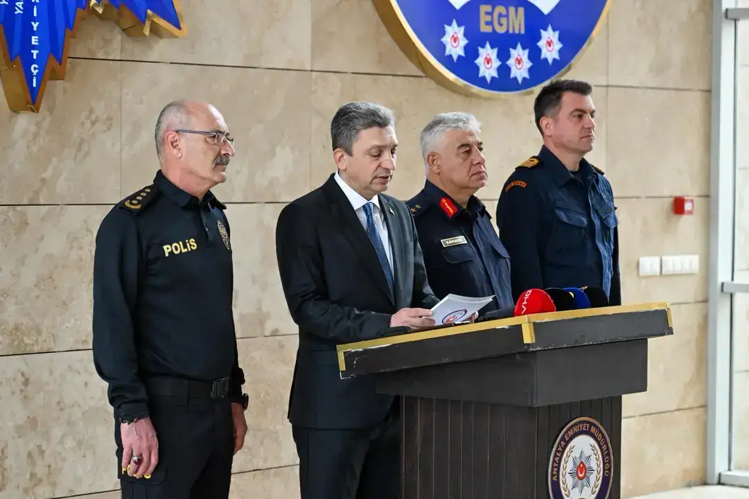 antalya-sokaklarinda-mart-ayinda-neler-yasandi-rakamlarla-huzur-bilancosu