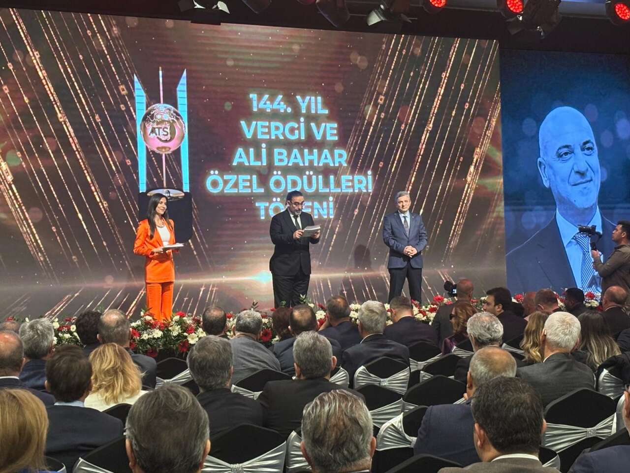 95b77d86-94d7-4ce3-b03b-3305fa71f310