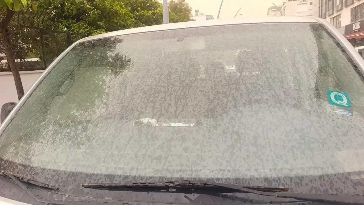 alanyayi-col-bulutu-yuttu