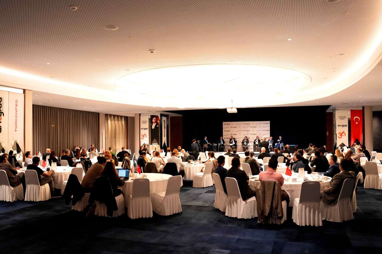 antgiaddan-antalya-turizmine-stratejik-zirve