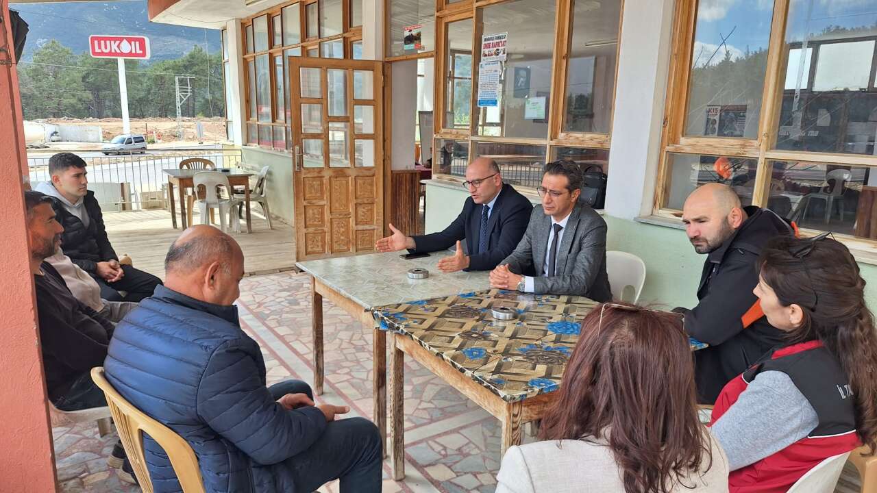 finikeli-ureticilere-sigorta-kalkani-tarsim-uzmanlari-sahaya-indi