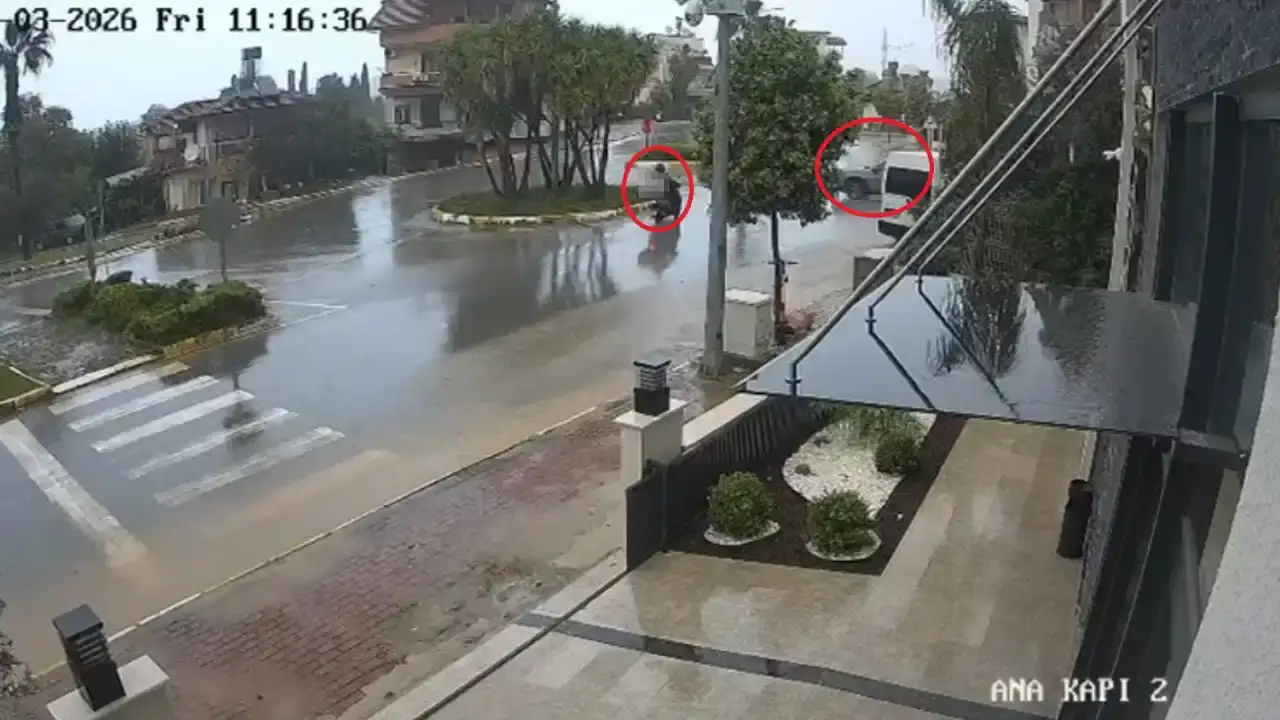 manavgatta-motosiklet-kazasi-carpisma-ani-kamerada