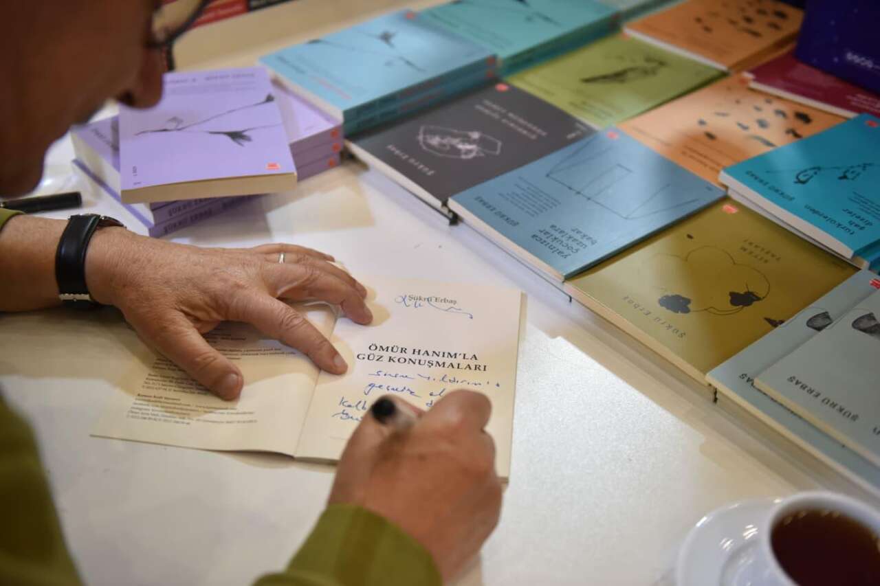 kepezde-siirle-yolculuk-sukru-erbastan-anlamli-bulusma