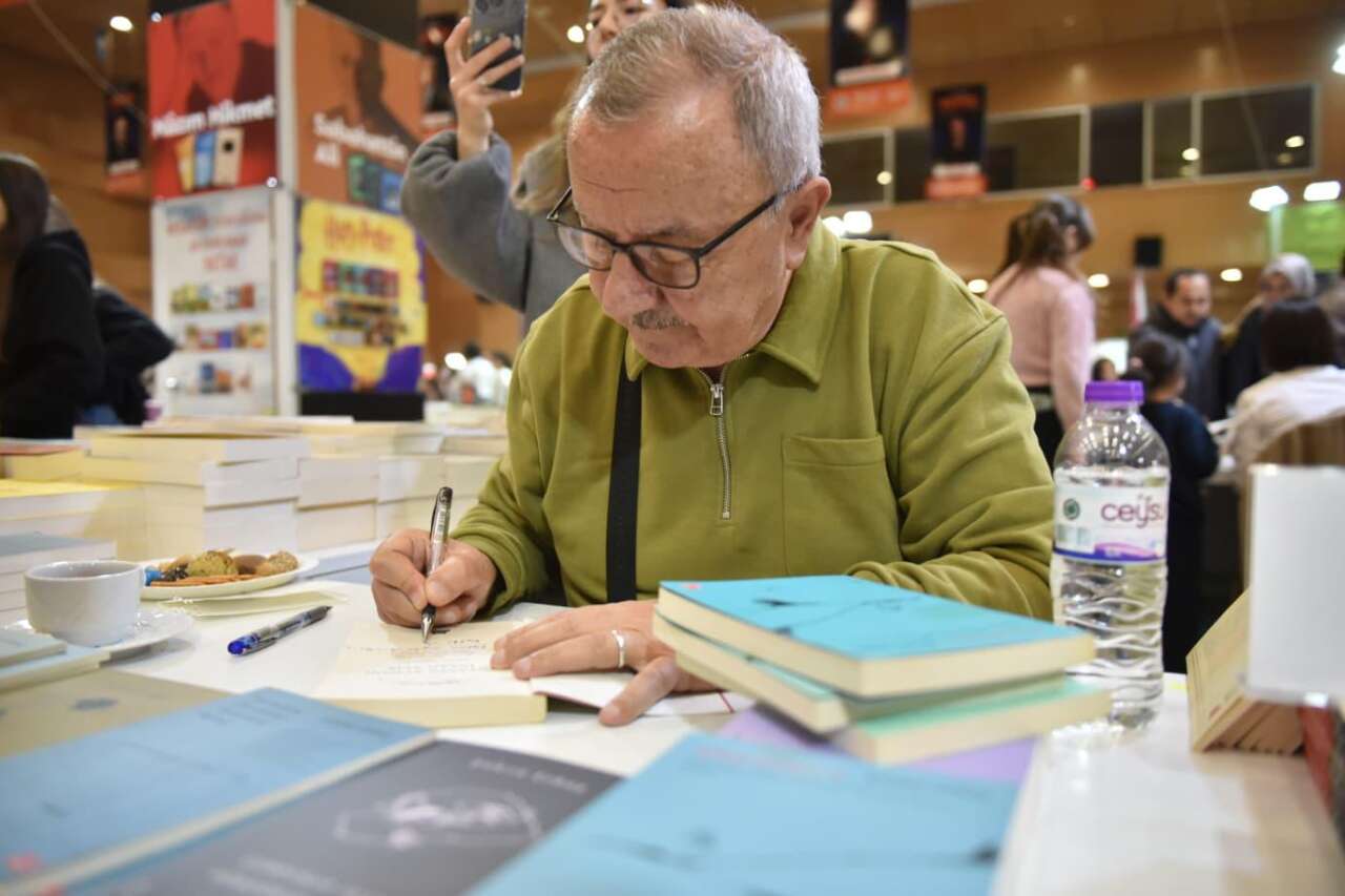 kepezde-siirle-yolculuk-sukru-erbastan-anlamli-bulusma