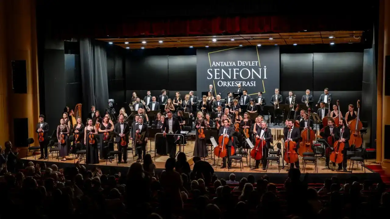 antalya-devlet-senfoni-orkestrasindan-masalsi-gece