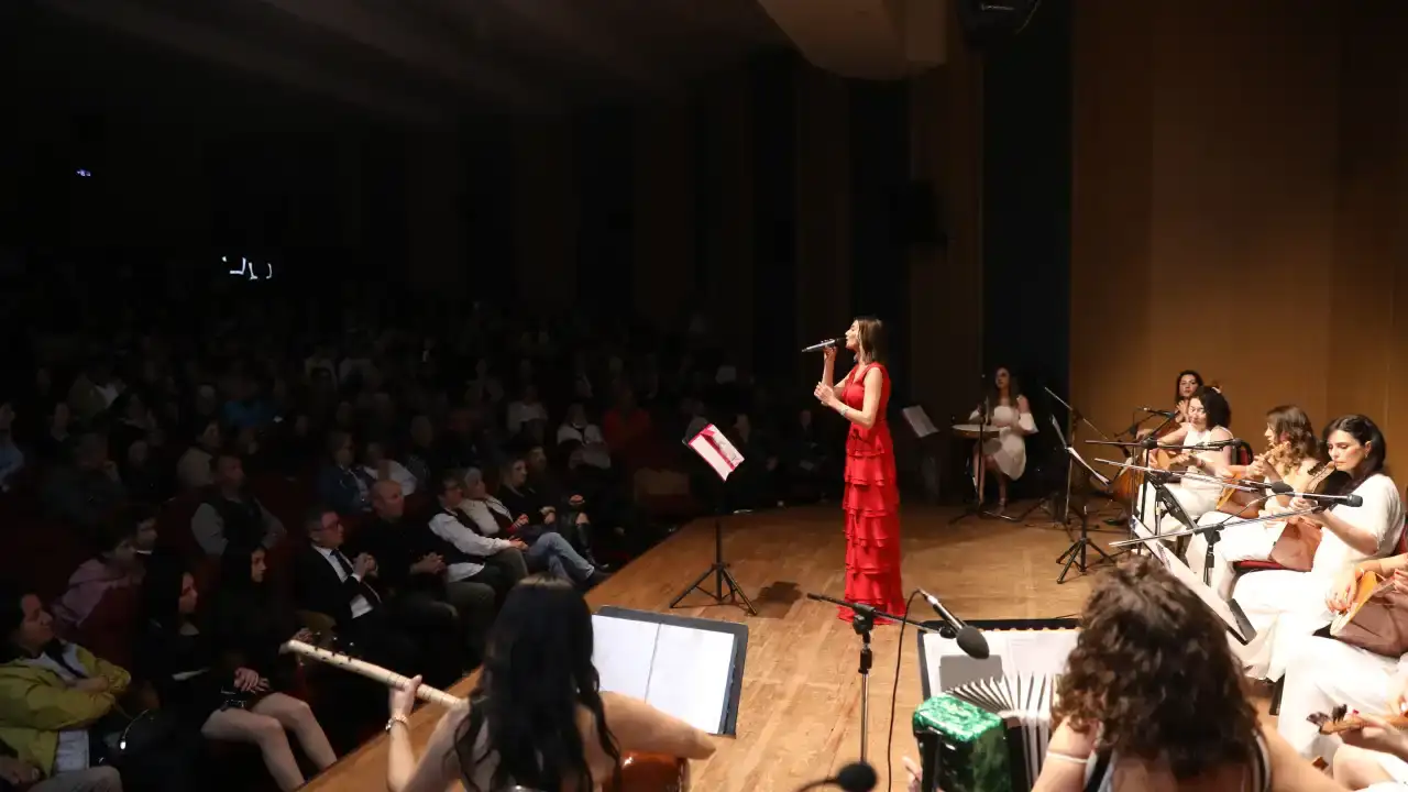 antalyada-kadin-kadina-turkuler-ruzgari