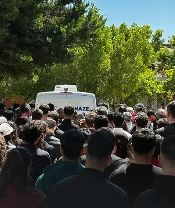 akdeniz-universitesi-yasta-dr