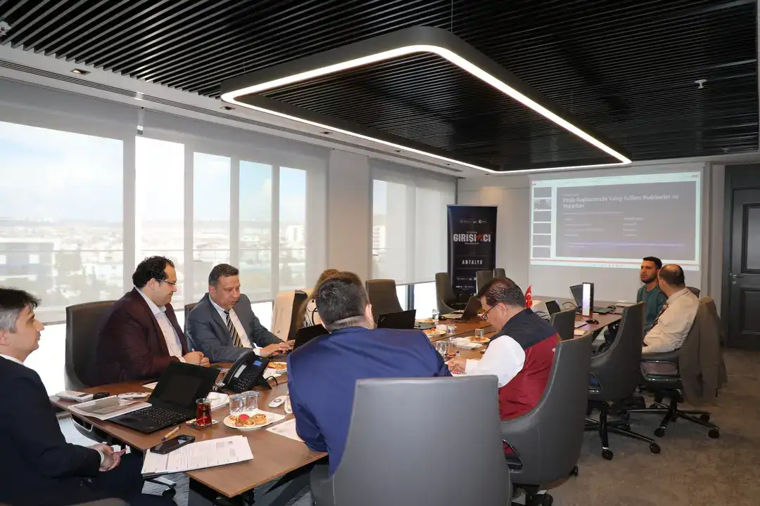 antalya-teknokentte-girisimciler-icin-kritik-mesai