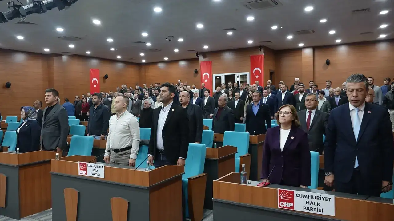 burdur-il-genel-meclisinde-yeni-baskan-semih-celikkaya-oldu