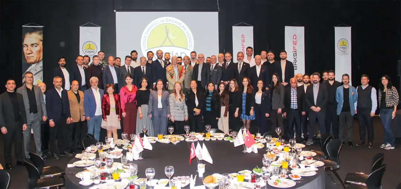 antalyada-yoruk-kulturu-bulusmasi-1