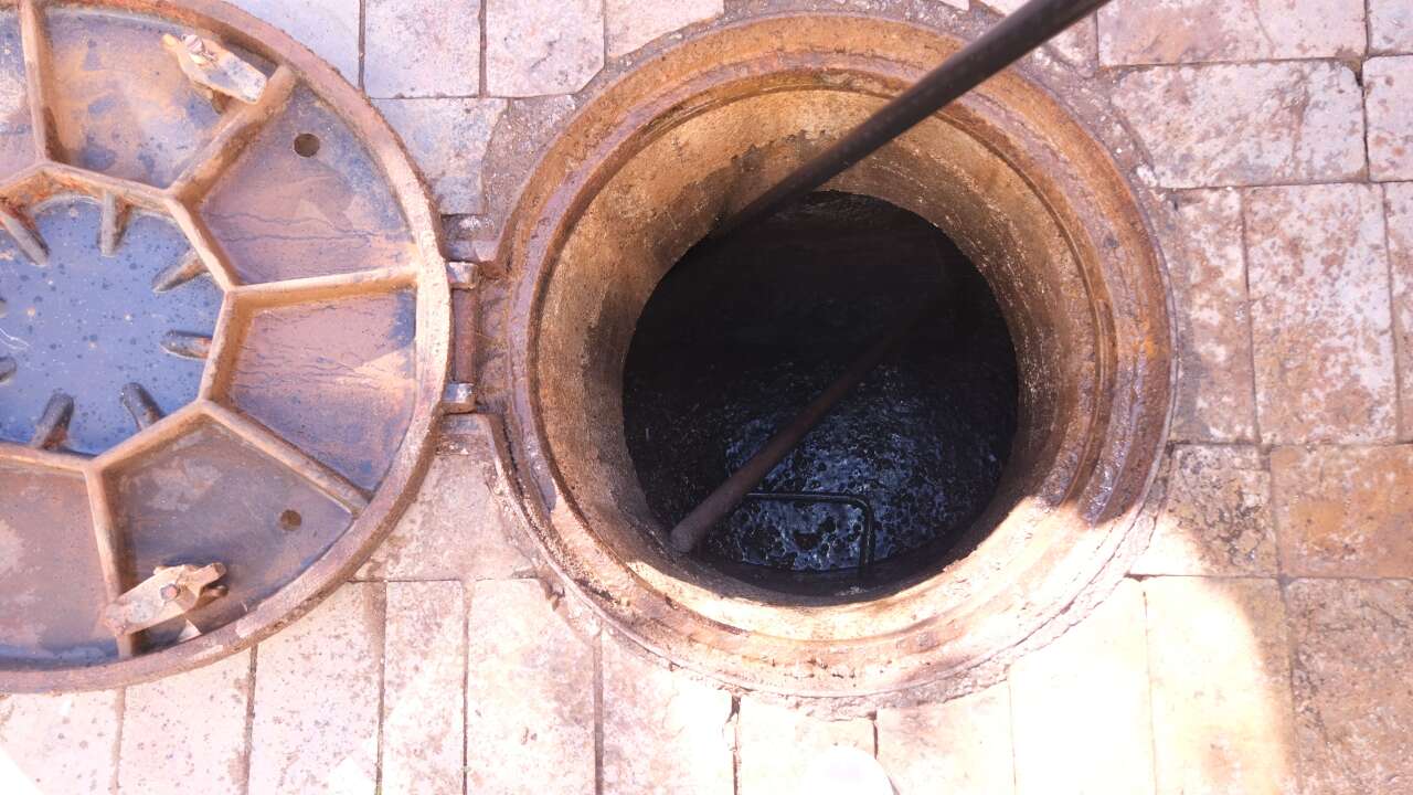 kaleicinde-koku-ve-taskin-riskine-son-asat-ekipleri-sahaya-indi