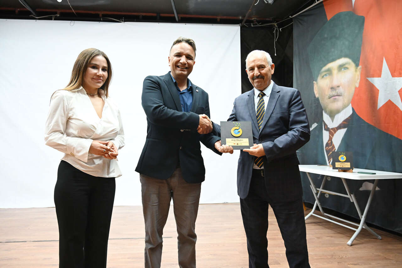 kemerde-turizmcilere-depozito-egitimi-sifir-atik-hedefinde-yeni-donem