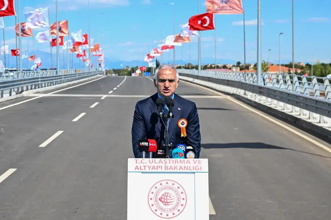 dosemealti-trafiginde-yeni-donem-altinkale-kavsagi-acildi