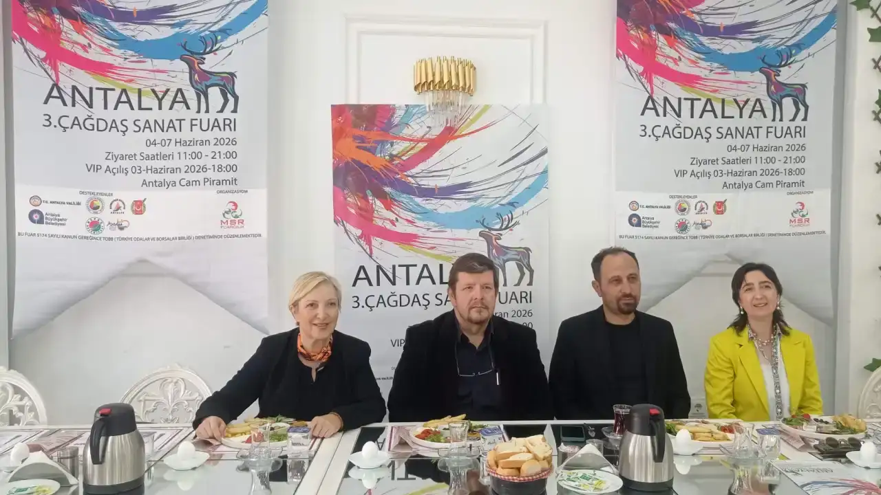 antalya-cagdas-sanat-fuari-kapilarini-aciyor-hedef-45-bin-ziyaretci