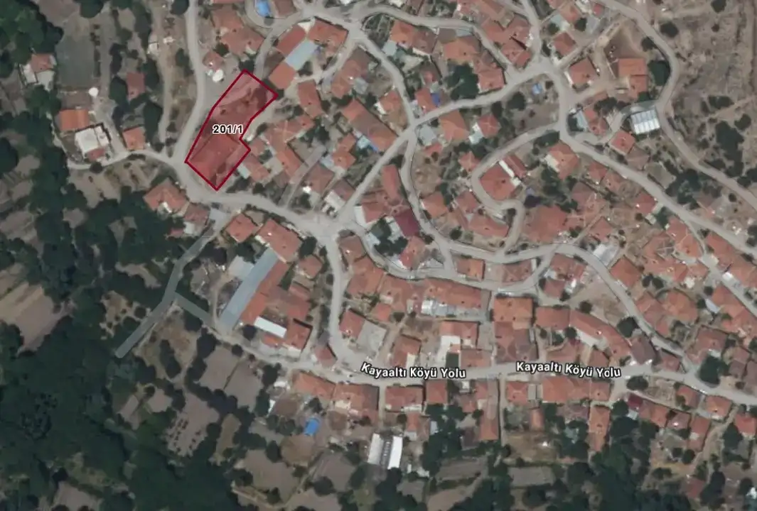 burdur-kayaalti-koyunde-tarihi-okul-binasi-korumaya-alindi